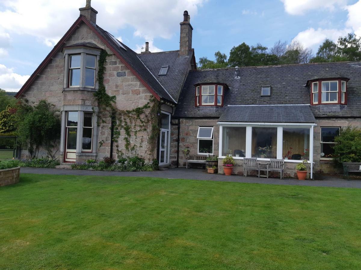 Bed and Breakfast Creag Meggan à Ballater Extérieur photo